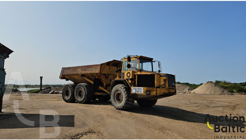 Volvo A30 - Artikulētias pašizgāzējs: foto 4 Volvo A30 - Artikulētias pašizgāzējs: foto 4