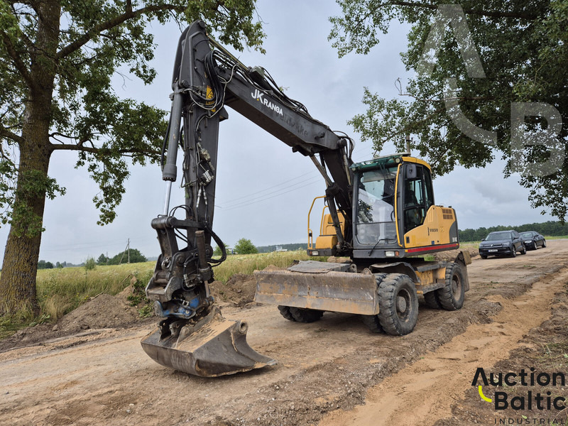 Volvo EW 140 C - Riteņu ekskavators: foto 1 Volvo EW 140 C - Riteņu ekskavators: foto 1