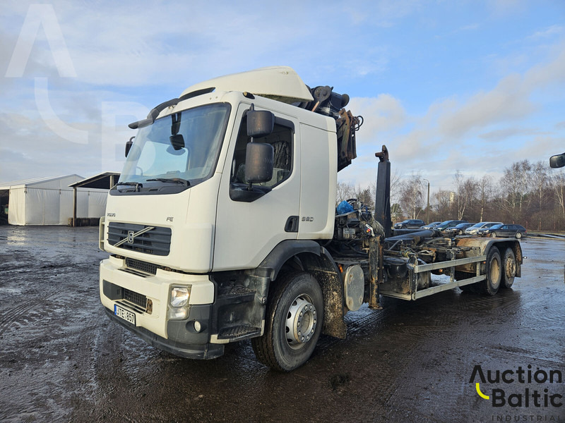 Volvo FE320 - Pacēlājs ar āķi, Kravas auto ar manipulatoru: foto 1 Volvo FE320 - Pacēlājs ar āķi, Kravas auto ar manipulatoru: foto 1