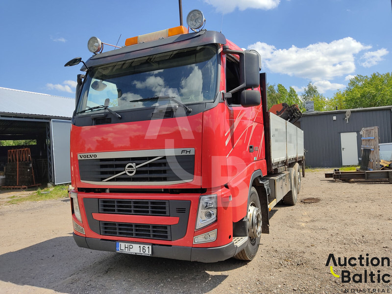 Volvo FH500 - Bortu kravas automašīna/ Platforma, Kravas auto ar manipulatoru: foto 2 Volvo FH500 - Bortu kravas automašīna/ Platforma, Kravas auto ar manipulatoru: foto 2