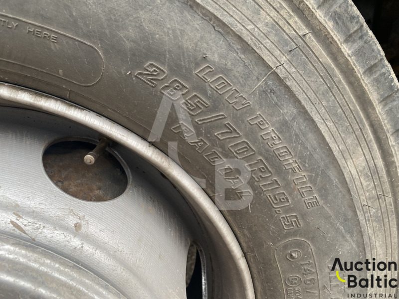 Kravas automašīna pašizgāzējs Volvo FL 240 4x2: foto 13 Kravas automašīna pašizgāzējs Volvo FL 240 4x2: foto 13