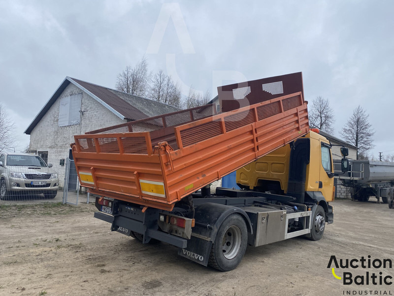 Volvo FL 240 4x2 - Kravas automašīna pašizgāzējs: foto 3 Volvo FL 240 4x2 - Kravas automašīna pašizgāzējs: foto 3