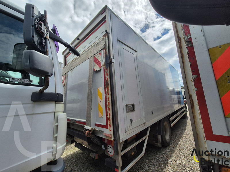 Volvo FL240 - Kravas automašīna ar slēgto virsbūvi: foto 3 Volvo FL240 - Kravas automašīna ar slēgto virsbūvi: foto 3