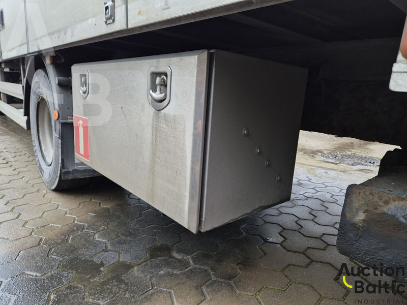 Kravas automašīna ar slēgto virsbūvi Volvo FL240: foto 18 Kravas automašīna ar slēgto virsbūvi Volvo FL240: foto 18