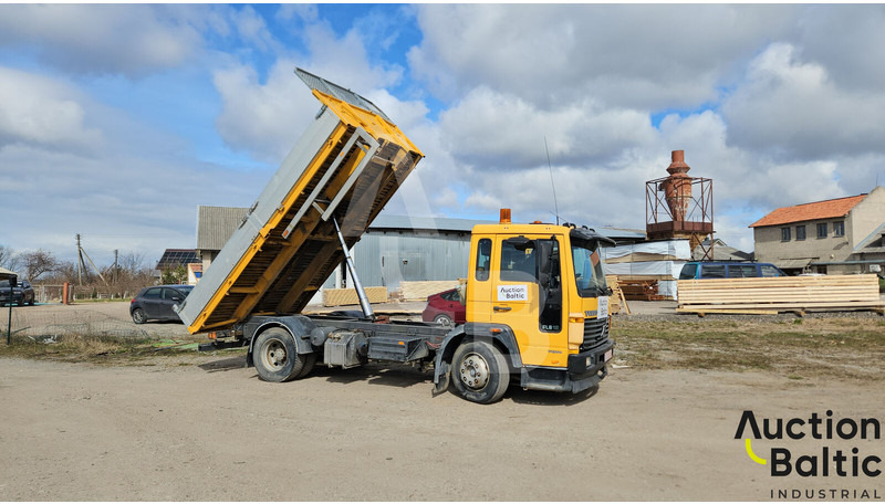 Volvo FL612 - Kravas automašīna pašizgāzējs: foto 1 Volvo FL612 - Kravas automašīna pašizgāzējs: foto 1