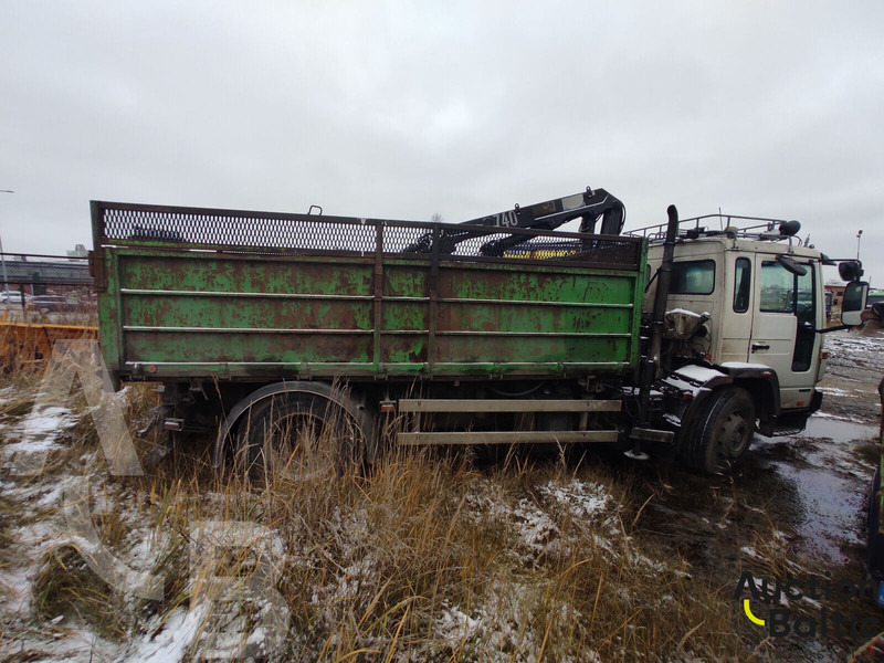 Volvo FL618 - Kravas automašīna pašizgāzējs, Kravas auto ar manipulatoru: foto 2 Volvo FL618 - Kravas automašīna pašizgāzējs, Kravas auto ar manipulatoru: foto 2
