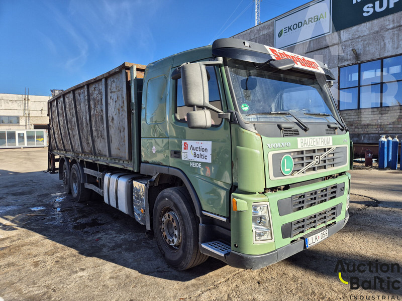 Volvo FM-300 - Kravas automašīna pašizgāzējs: foto 2 Volvo FM-300 - Kravas automašīna pašizgāzējs: foto 2