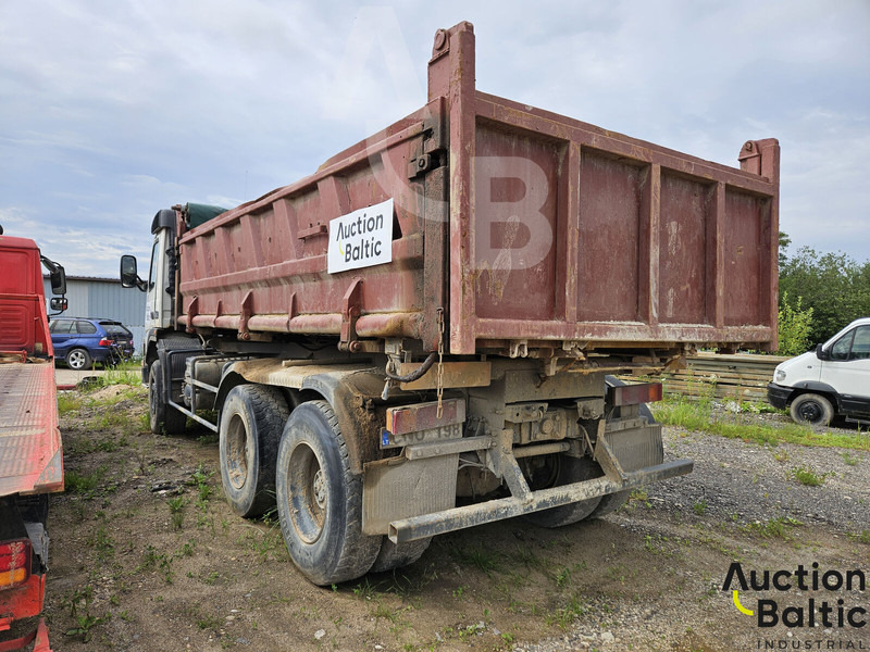 Volvo FM12 - Kravas automašīna pašizgāzējs: foto 4 Volvo FM12 - Kravas automašīna pašizgāzējs: foto 4