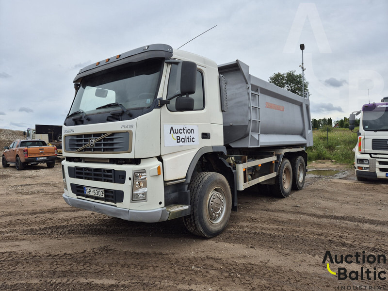 Volvo FM12 - Kravas automašīna pašizgāzējs: foto 1 Volvo FM12 - Kravas automašīna pašizgāzējs: foto 1