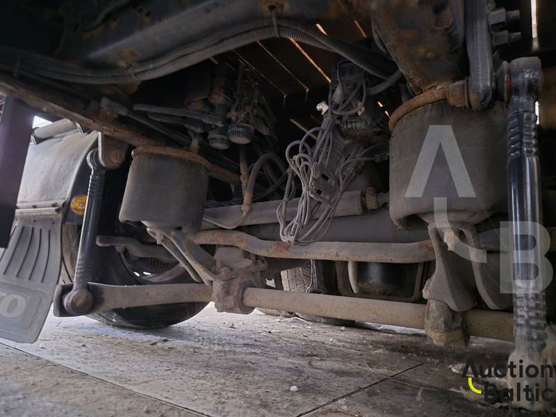 Volvo FM380 līzingu Volvo FM380: foto 10 Volvo FM380 līzingu Volvo FM380: foto 10