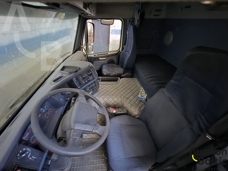 Volvo FM380 līzingu Volvo FM380: foto 6 Volvo FM380 līzingu Volvo FM380: foto 6