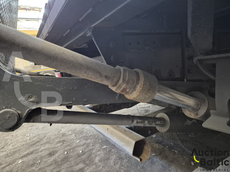 Volvo FM380 līzingu Volvo FM380: foto 12 Volvo FM380 līzingu Volvo FM380: foto 12