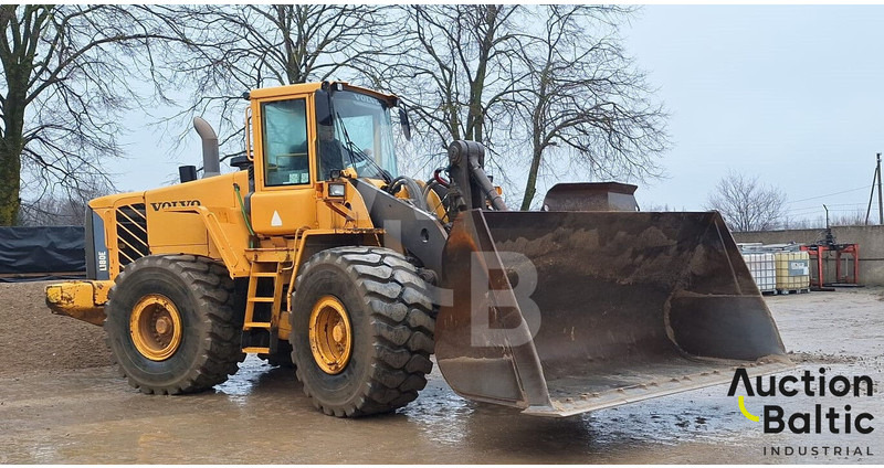 Volvo L 180 E - Riteņu iekrāvējs: foto 2 Volvo L 180 E - Riteņu iekrāvējs: foto 2
