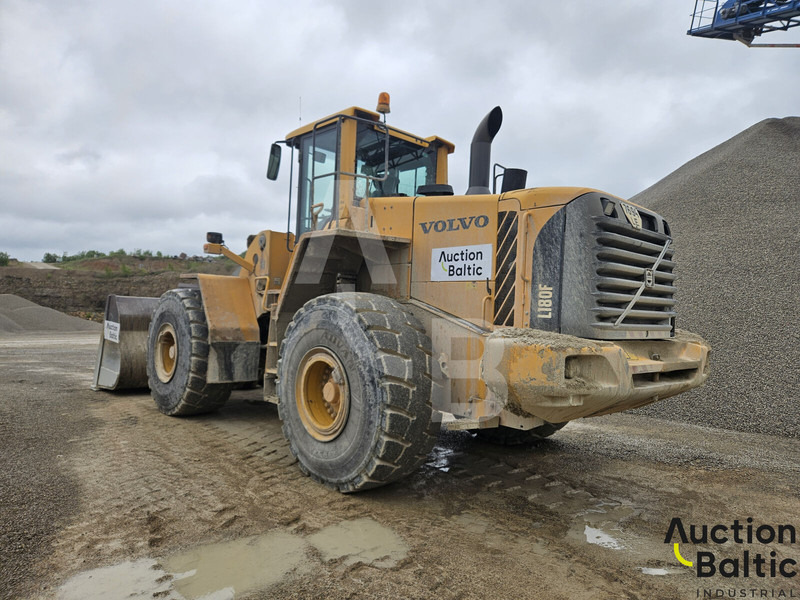 Volvo L 180 F - Riteņu iekrāvējs: foto 4 Volvo L 180 F - Riteņu iekrāvējs: foto 4