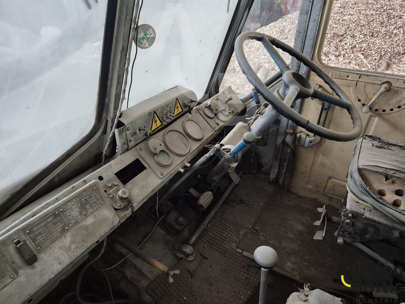 XTZ T-150K - Traktors: foto 5 XTZ T-150K - Traktors: foto 5