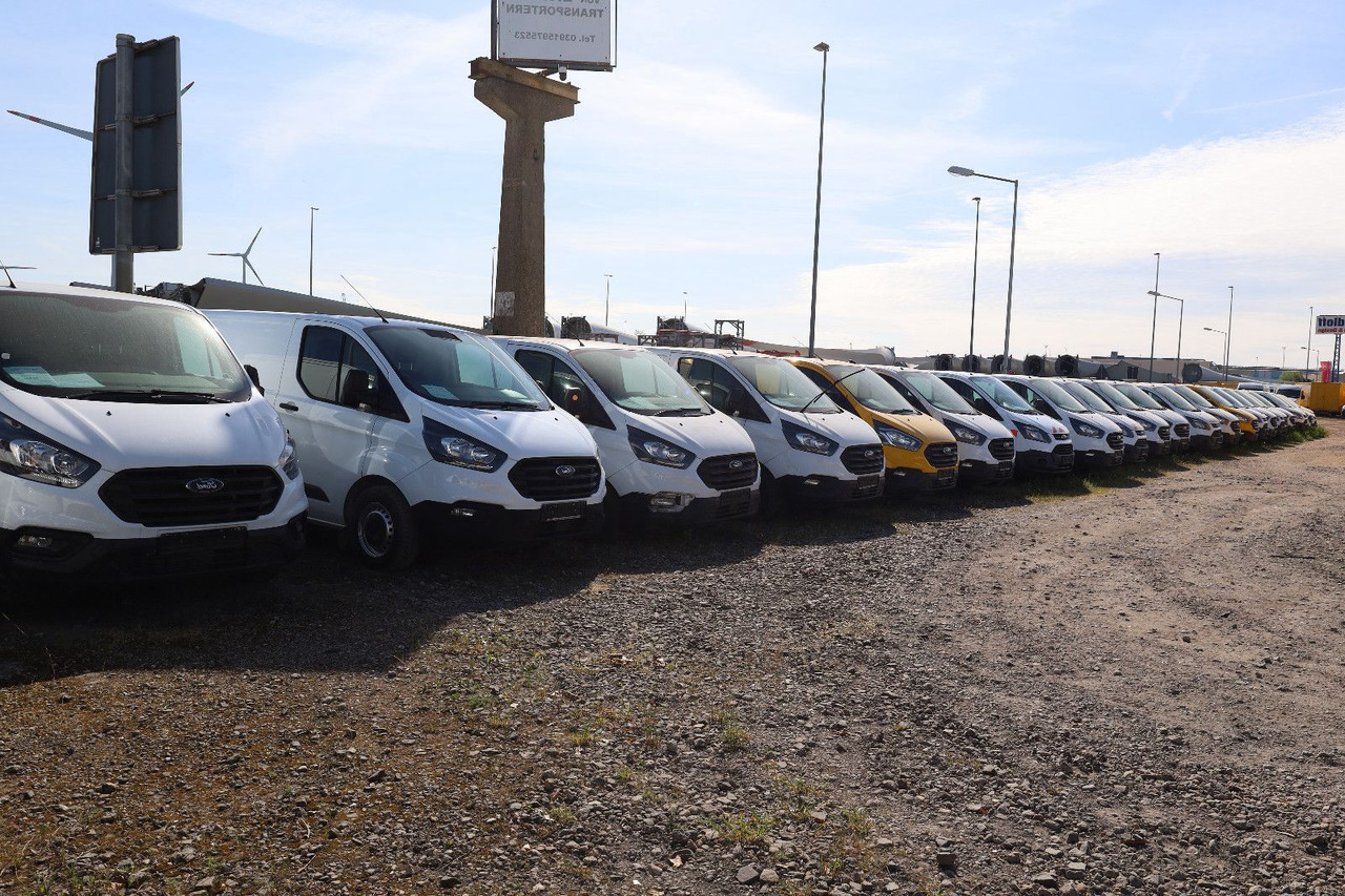 Ford Transit Custom Kasten FCC/Werkstatt - Mazs furgons: foto 1 Ford Transit Custom Kasten FCC/Werkstatt - Mazs furgons: foto 1