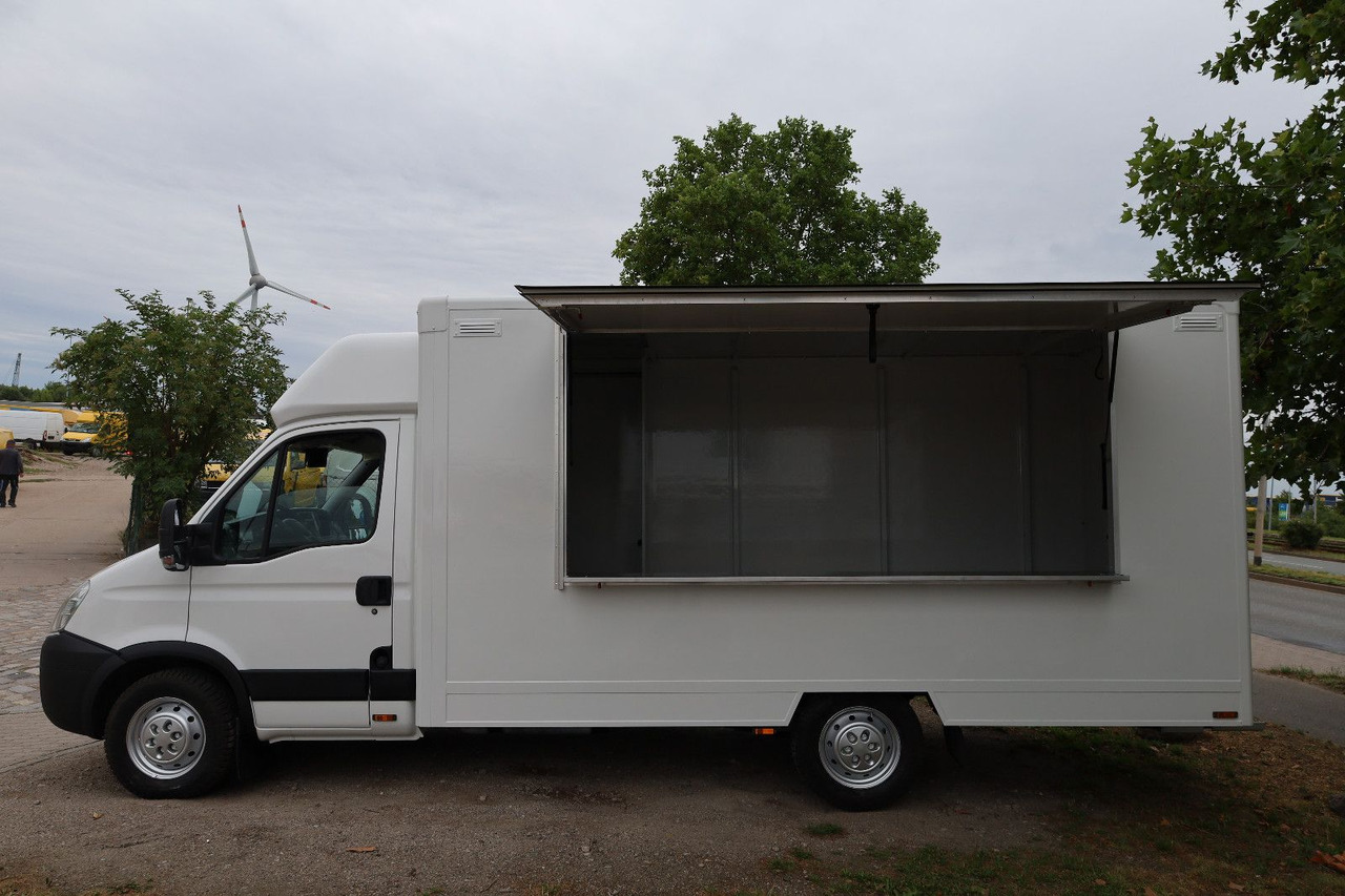 Iveco C30C/ FOODTRUCK/ Daily - Furgons ar slēgtā virsbūve: foto 2 Iveco C30C/ FOODTRUCK/ Daily - Furgons ar slēgtā virsbūve: foto 2