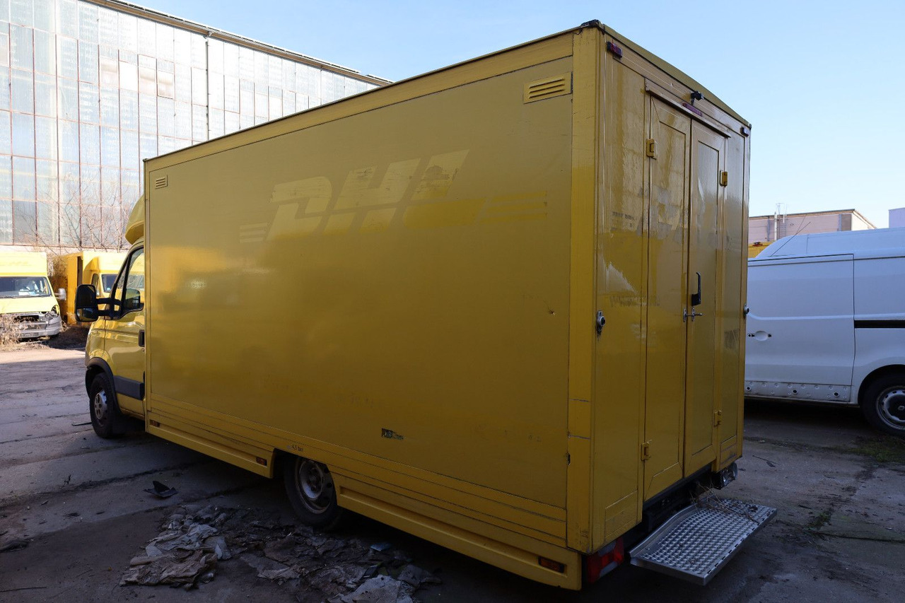 Iveco Daily/ Regalsystem/Luftfeder/Motorschaden - Furgons ar slēgtā virsbūve: foto 3 Iveco Daily/ Regalsystem/Luftfeder/Motorschaden - Furgons ar slēgtā virsbūve: foto 3