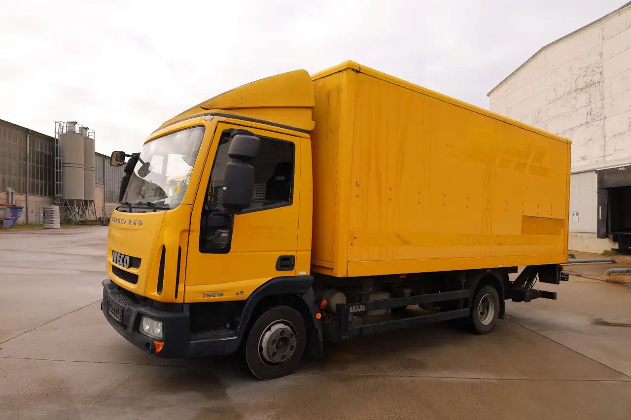 Iveco IG80EL2BA/1. Hand/Koffer - Kravas automašīna ar slēgto virsbūvi: foto 2 Iveco IG80EL2BA/1. Hand/Koffer - Kravas automašīna ar slēgto virsbūvi: foto 2
