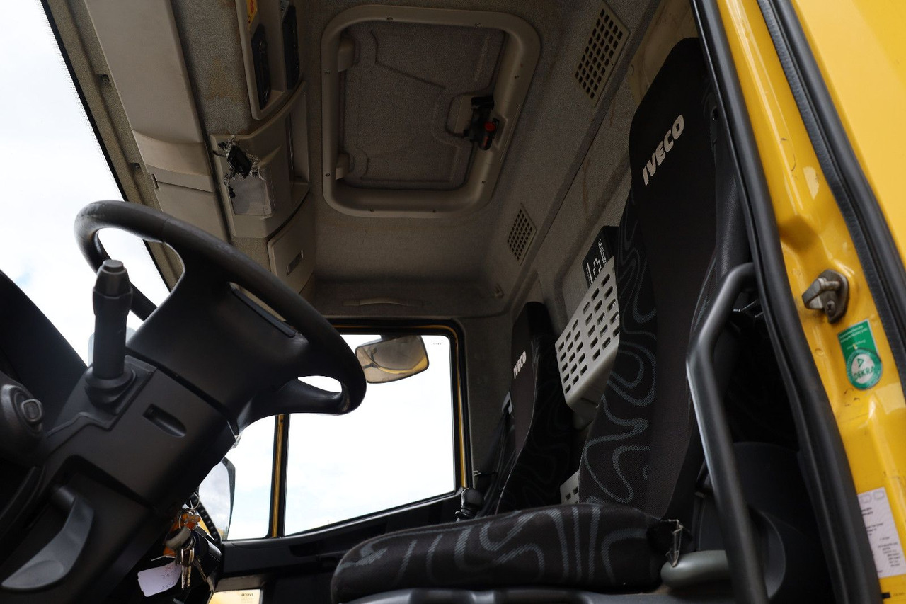 Furgons ar slēgtā virsbūve Iveco IG80EL2BA/Koffer/ 1. Hand: foto 15