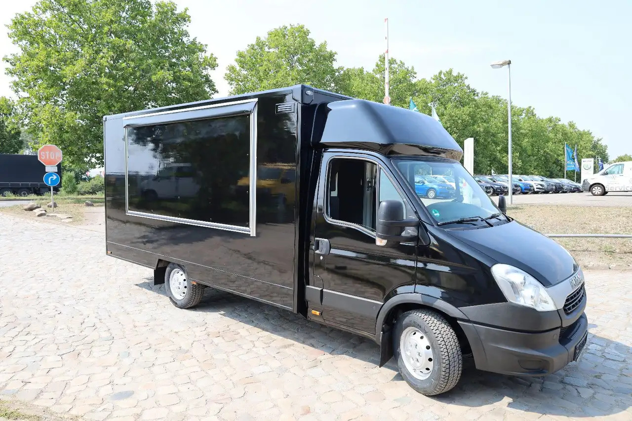 Iveco IS35SI2AA/ FOODTRUCK/Daily/EU5/1. Hand - Tirdzniecības kravas automašīna: foto 3 Iveco IS35SI2AA/ FOODTRUCK/Daily/EU5/1. Hand - Tirdzniecības kravas automašīna: foto 3