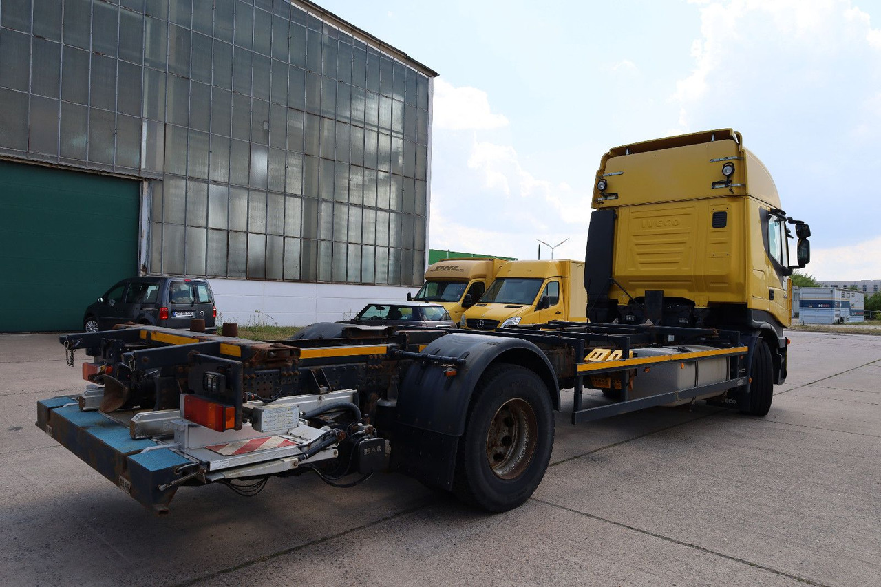 Iveco STRALIS/Magirus/L042/1. Hand - Konteineru vedējs/ Kravas automašīna ar noņemamā virsbūve: foto 5 Iveco STRALIS/Magirus/L042/1. Hand - Konteineru vedējs/ Kravas automašīna ar noņemamā virsbūve: foto 5