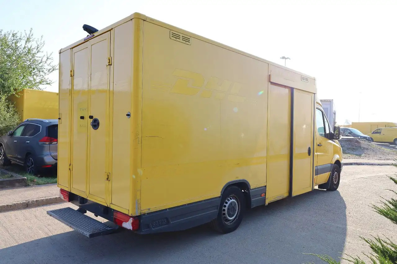 Mercedes-Benz Sprinter II Pritsche/ Koffer/Regalsystem - Furgons ar slēgtā virsbūve: foto 3 Mercedes-Benz Sprinter II Pritsche/ Koffer/Regalsystem - Furgons ar slēgtā virsbūve: foto 3