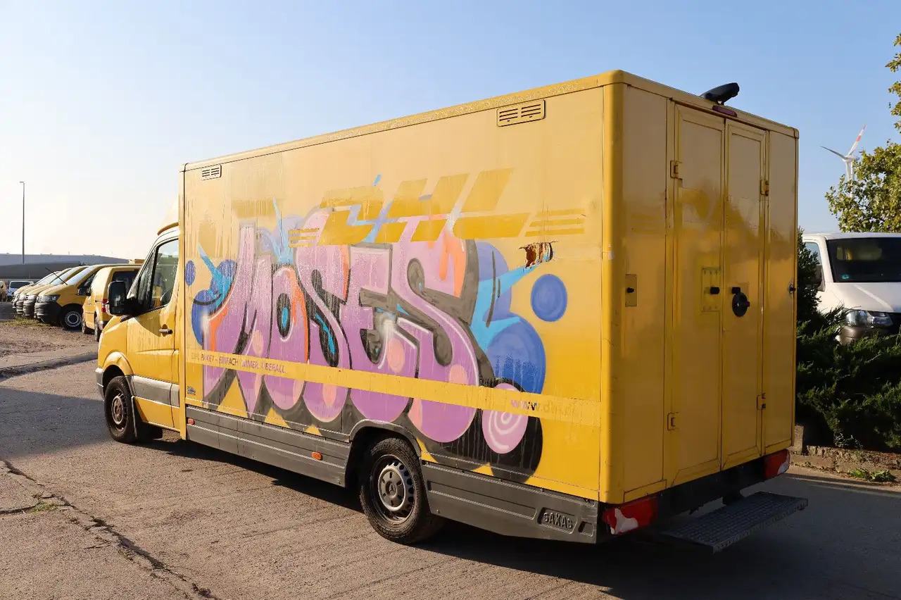 Mercedes-Benz Sprinter II Pritsche/ Koffer/Regalsystem - Furgons ar slēgtā virsbūve: foto 4 Mercedes-Benz Sprinter II Pritsche/ Koffer/Regalsystem - Furgons ar slēgtā virsbūve: foto 4