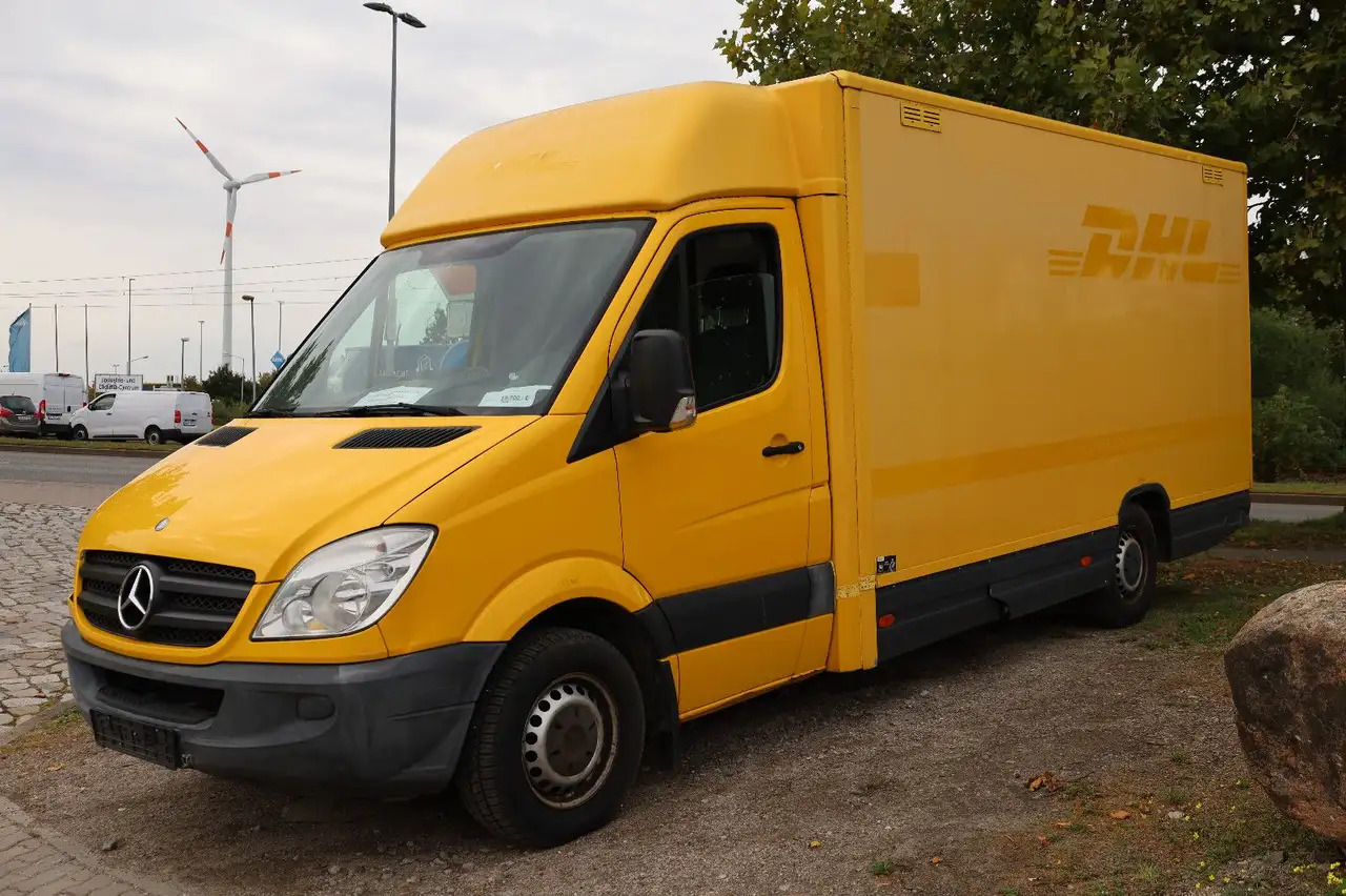 Mercedes-Benz Sprinter II Pritsche/ Koffer/Regalsystem - Furgons ar slēgtā virsbūve: foto 2 Mercedes-Benz Sprinter II Pritsche/ Koffer/Regalsystem - Furgons ar slēgtā virsbūve: foto 2
