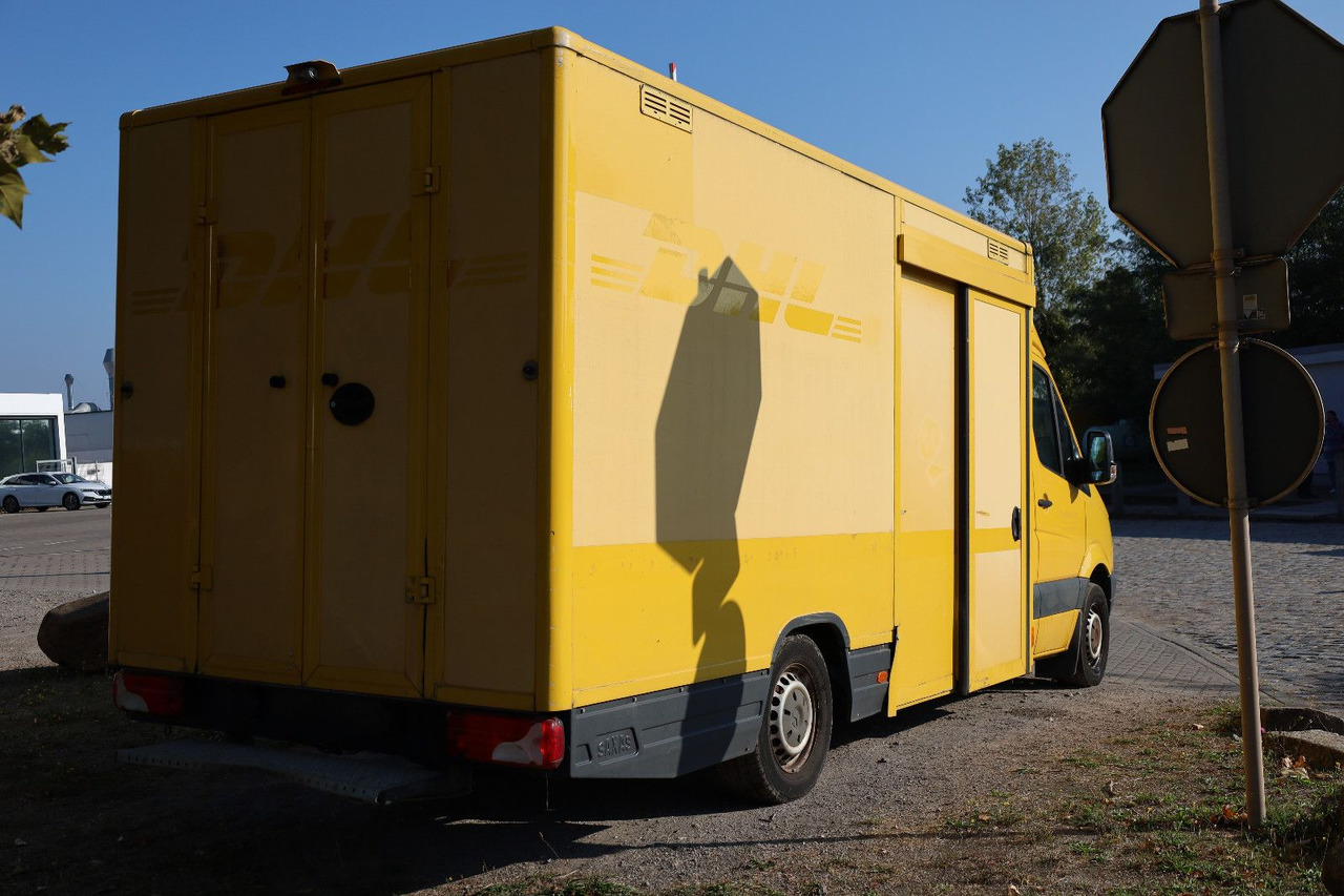 Mercedes-Benz Sprinter/Koffer/Regalsystem/ EU5/ 1. Hand - Furgons ar slēgtā virsbūve: foto 4 Mercedes-Benz Sprinter/Koffer/Regalsystem/ EU5/ 1. Hand - Furgons ar slēgtā virsbūve: foto 4