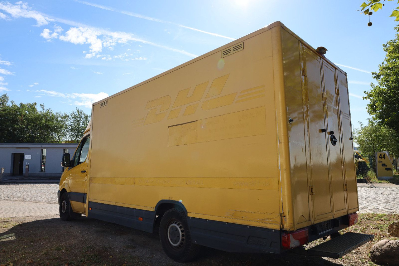 Mercedes-Benz Sprinter N1/ Koffer/Regalsystem/70kW/EU5/1. Hand - Furgons ar slēgtā virsbūve: foto 4 Mercedes-Benz Sprinter N1/ Koffer/Regalsystem/70kW/EU5/1. Hand - Furgons ar slēgtā virsbūve: foto 4