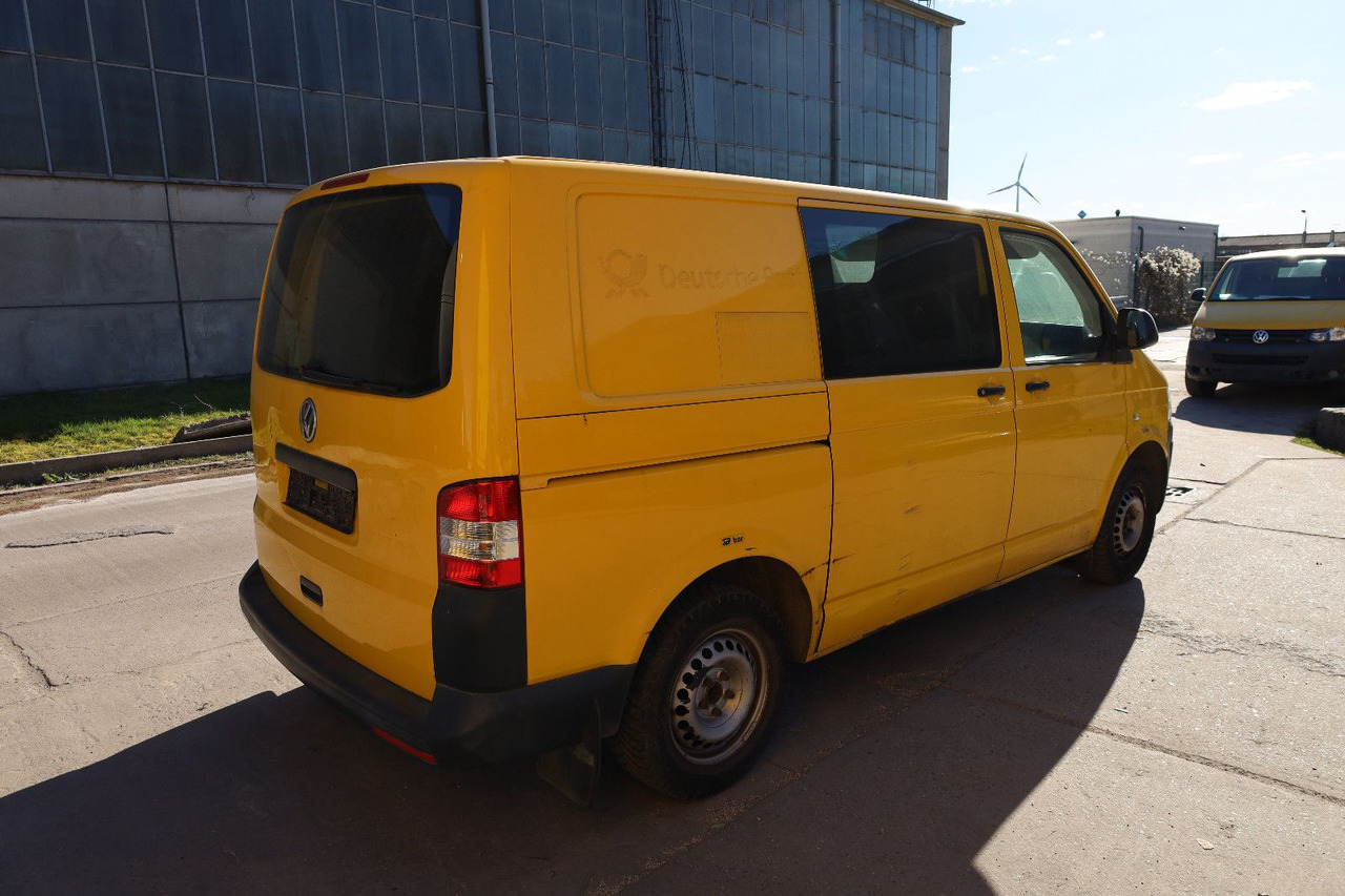 Volkswagen T5 Transporter/2.0 TDI/EU5/1.Hand/Motorschaden - Mazs furgons: foto 3 Volkswagen T5 Transporter/2.0 TDI/EU5/1.Hand/Motorschaden - Mazs furgons: foto 3
