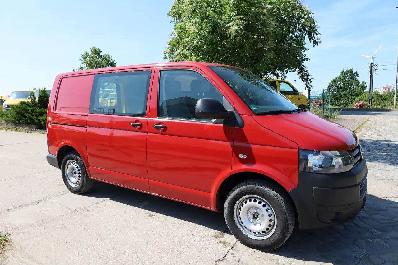 Volkswagen T5 Transporter Kasten-Kombi 2.0 TDI/EU5/1.Hand - Kravas mikroautobuss: foto 4 Volkswagen T5 Transporter Kasten-Kombi 2.0 TDI/EU5/1.Hand - Kravas mikroautobuss: foto 4