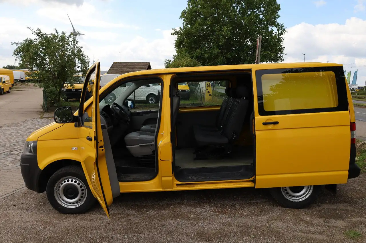Volkswagen T5 Transporter Kasten-Kombi 2.0 TDI/EU5/5-Sitze - Kravas-pasažieru furgons: foto 3 Volkswagen T5 Transporter Kasten-Kombi 2.0 TDI/EU5/5-Sitze - Kravas-pasažieru furgons: foto 3