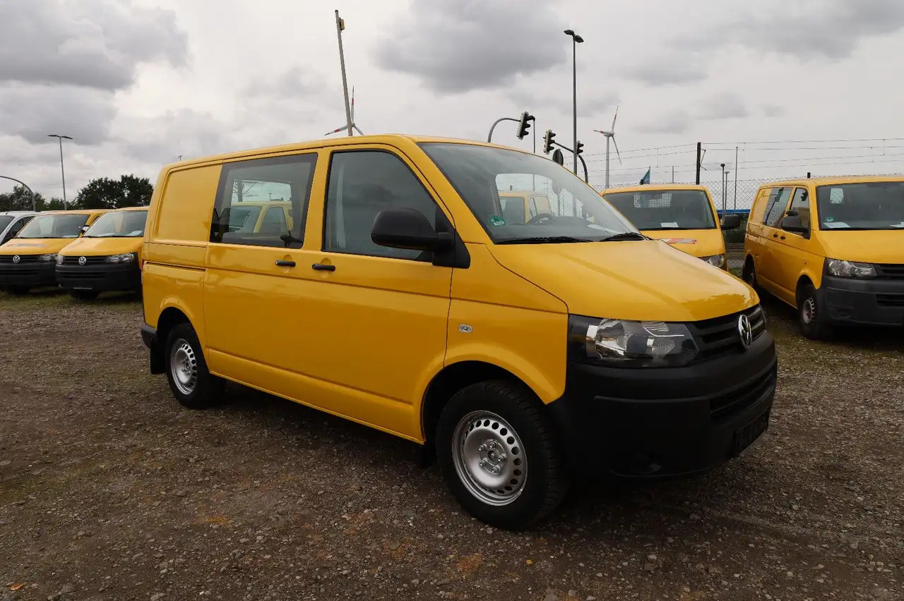 Volkswagen T5 Transporter Kasten-Kombi 2.0 TDI/EU5 - Vieglā automašīna: foto 3 Volkswagen T5 Transporter Kasten-Kombi 2.0 TDI/EU5 - Vieglā automašīna: foto 3
