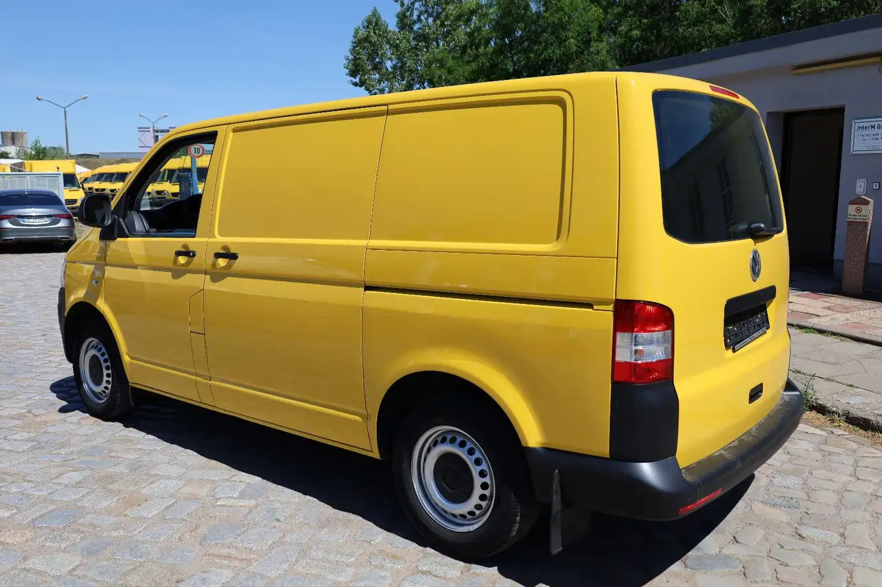 Volkswagen T5 Transporter Kasten-Kombi 2.0 TDI/EU5 - Vieglā automašīna: foto 4 Volkswagen T5 Transporter Kasten-Kombi 2.0 TDI/EU5 - Vieglā automašīna: foto 4