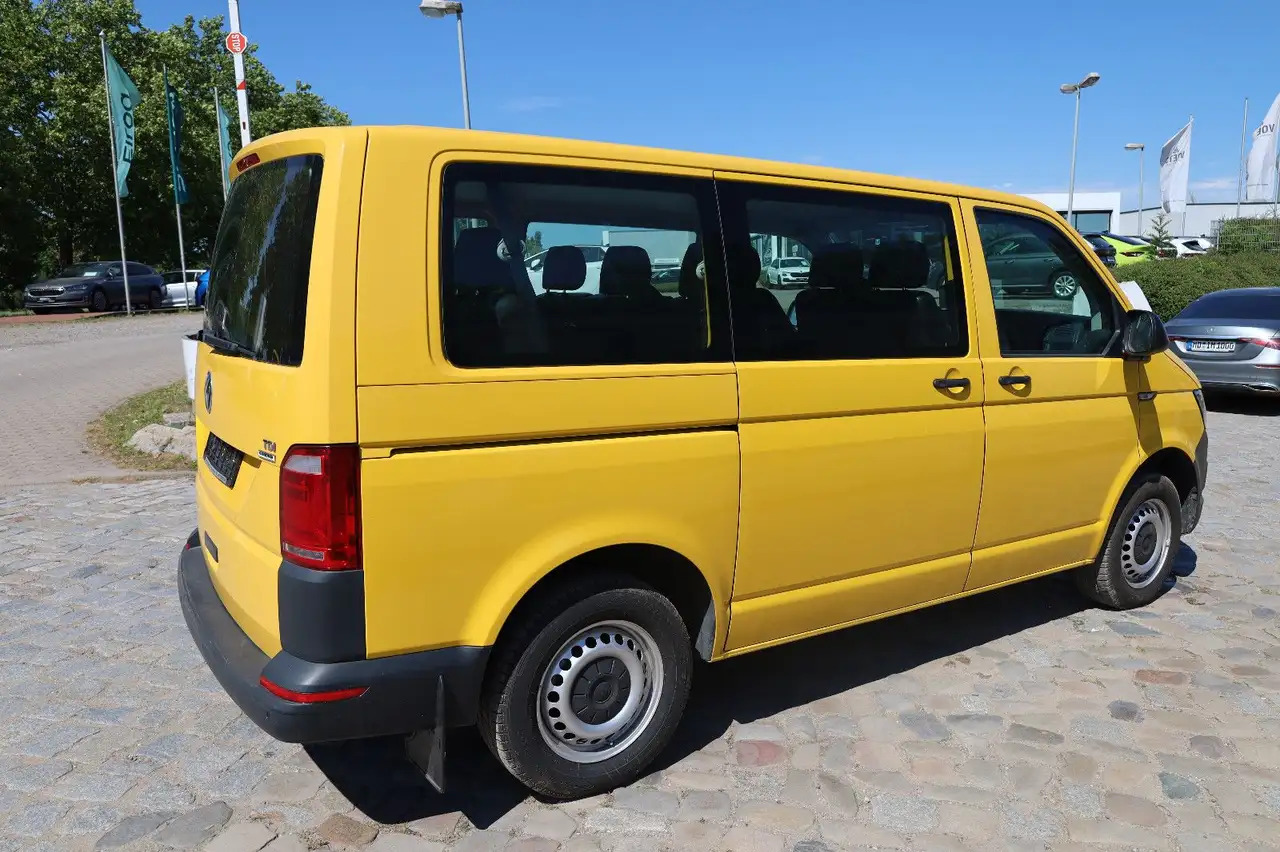 Volkswagen T6 Transporter / 2.0 TDI/EU6/1.Hand - Vieglā automašīna: foto 5 Volkswagen T6 Transporter / 2.0 TDI/EU6/1.Hand - Vieglā automašīna: foto 5
