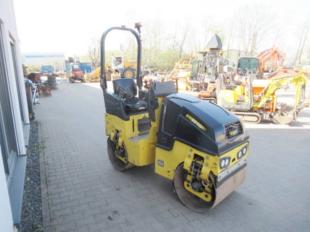 Bomag BW 80 AD-5 - Ceļu veltnis: foto 2 Bomag BW 80 AD-5 - Ceļu veltnis: foto 2