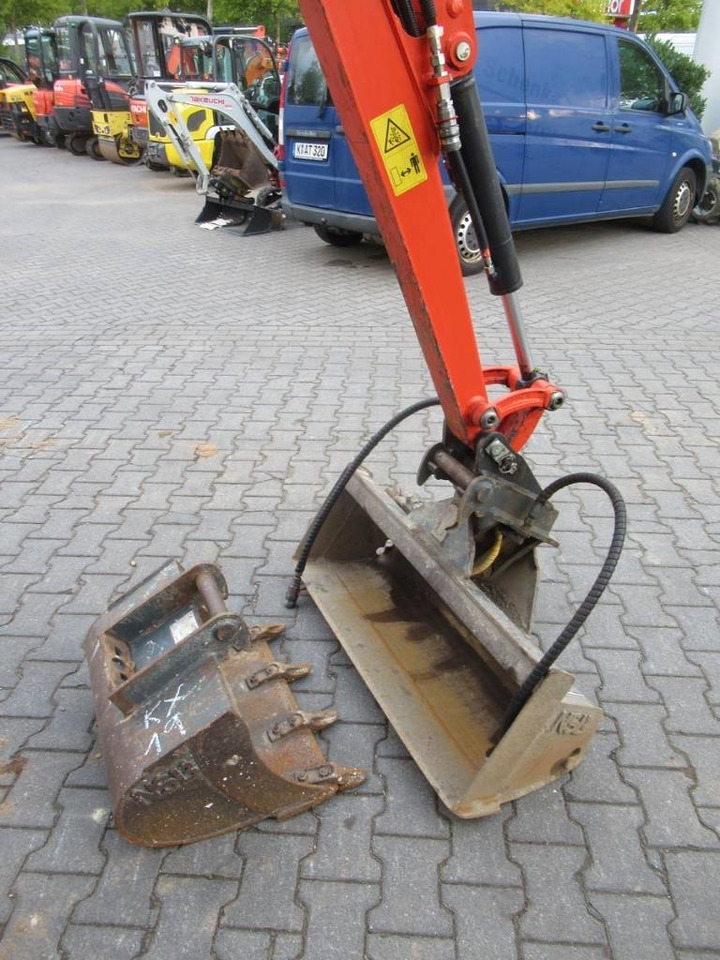 Kubota KX019-4 Löffelpacket - Mini-ekskavators: foto 5 Kubota KX019-4 Löffelpacket - Mini-ekskavators: foto 5