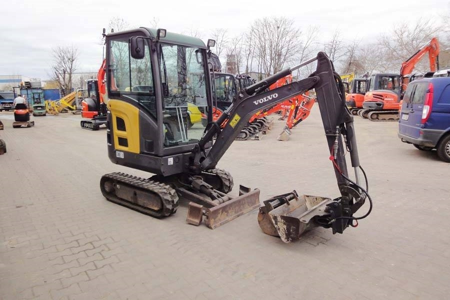 Volvo EC18D Löffelpaket - Mini-ekskavators: foto 2 Volvo EC18D Löffelpaket - Mini-ekskavators: foto 2