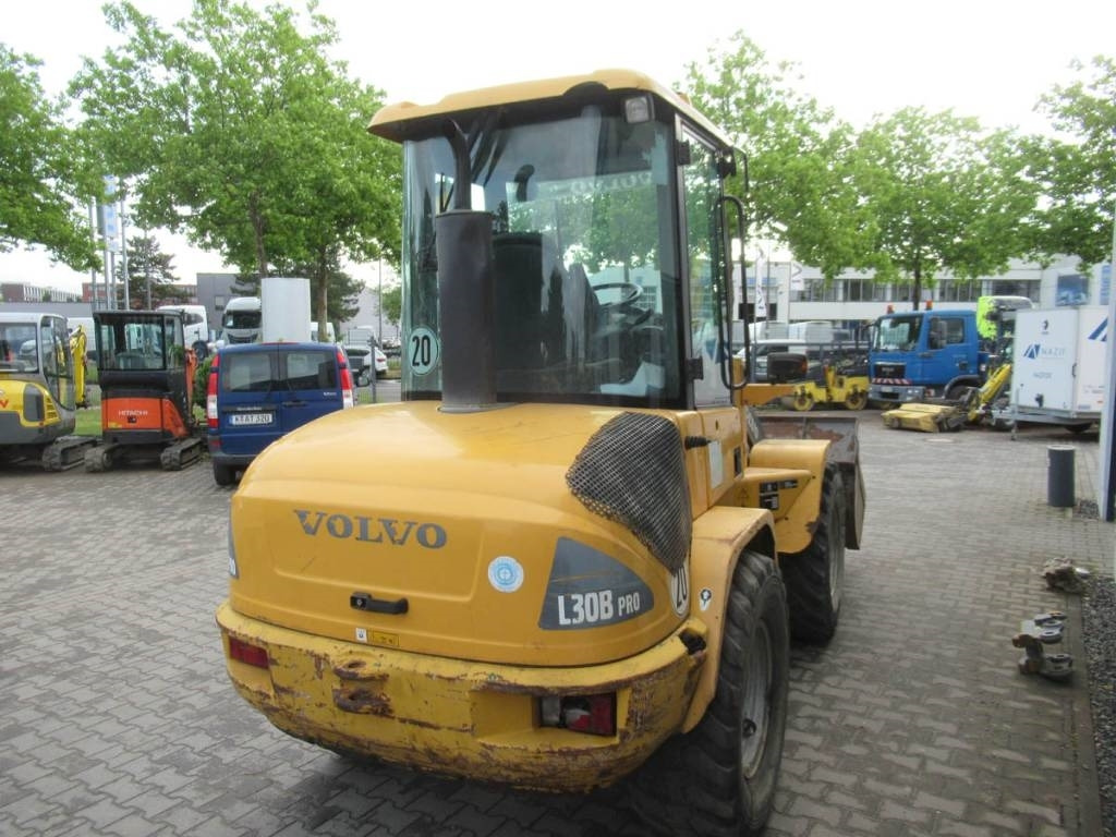 Volvo L 30 B - Riteņu iekrāvējs: foto 4 Volvo L 30 B - Riteņu iekrāvējs: foto 4