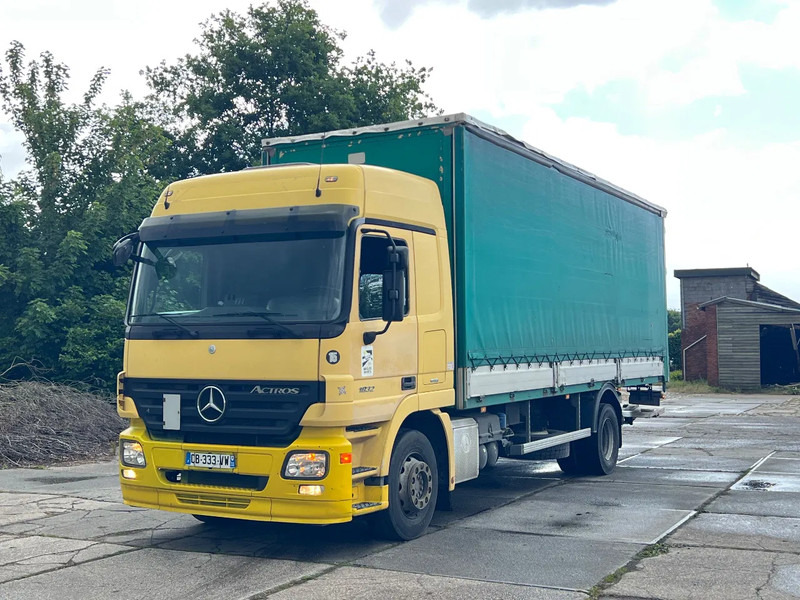 Mercedes-Benz Actros 1832 V6***3Pedal EPS***AIRCO-***Actros 1832*** - Kravas automašīna ar slēgto virsbūvi: foto 3 Mercedes-Benz Actros 1832 V6***3Pedal EPS***AIRCO-***Actros 1832*** - Kravas automašīna ar slēgto virsbūvi: foto 3