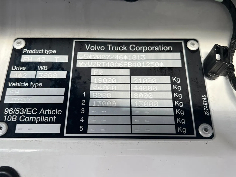 Volvo FH 500 XL CAB**FH 500 TURBO COMPOUND*Model 2023 - Vilcējs: foto 5 Volvo FH 500 XL CAB**FH 500 TURBO COMPOUND*Model 2023 - Vilcējs: foto 5