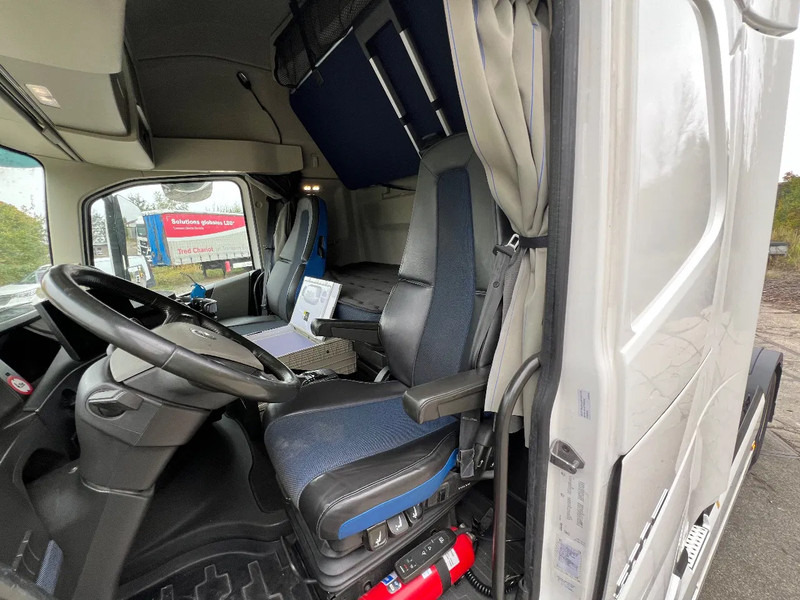 Volvo FH 500 XL CAB**FH500 XL**553.000km**I PARKCOOL** līzingu Volvo FH 500 XL CAB**FH500 XL**553.000km**I PARKCOOL**: foto 16