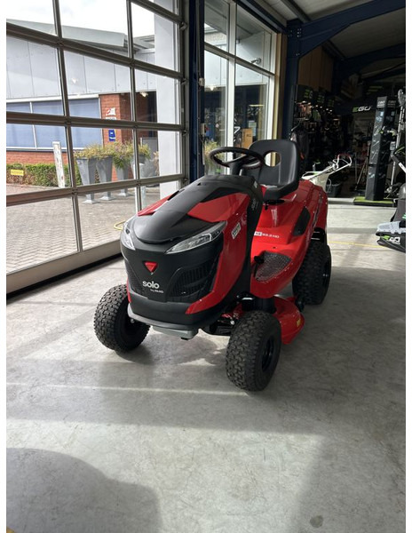 SOLO Solo zitmaaier T13-933HD - Zāles pļāvējs: foto 1 SOLO Solo zitmaaier T13-933HD - Zāles pļāvējs: foto 1