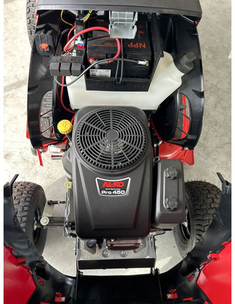 SOLO Zitmaaier T15-933HDA - Zāles pļāvējs: foto 5 SOLO Zitmaaier T15-933HDA - Zāles pļāvējs: foto 5