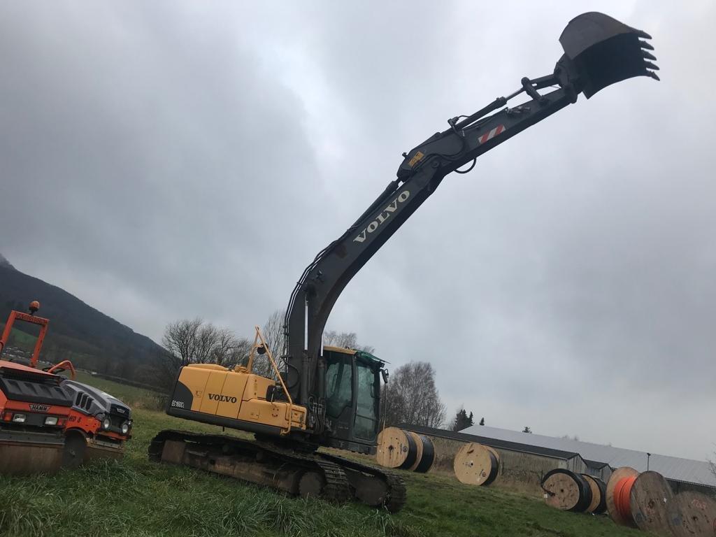 Volvo EC 160 CL well - Kāpurķēžu ekskavators: foto 3 Volvo EC 160 CL well - Kāpurķēžu ekskavators: foto 3