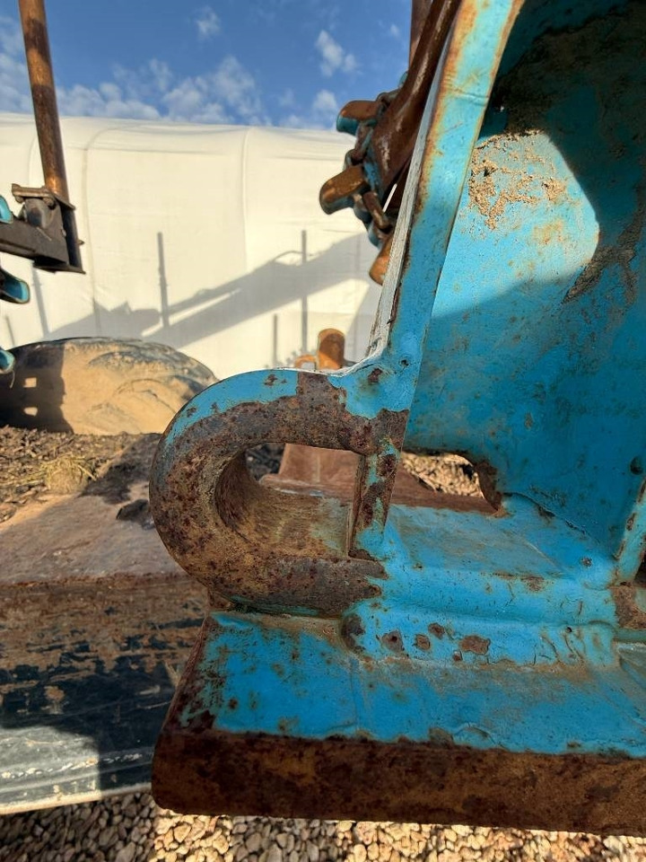 Komatsu 865 līzingu Komatsu 865: foto 20 Komatsu 865 līzingu Komatsu 865: foto 20