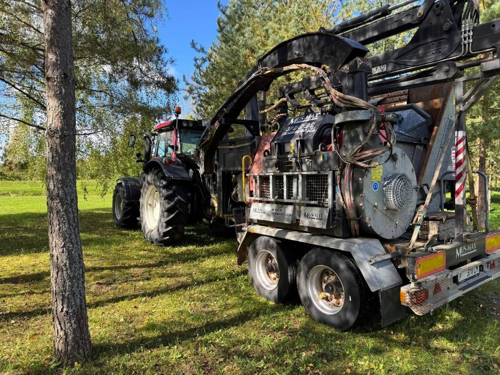 Mus-Max WT 8 XLZ - Meža traktors, Šķeldotājs: foto 1 Mus-Max WT 8 XLZ - Meža traktors, Šķeldotājs: foto 1