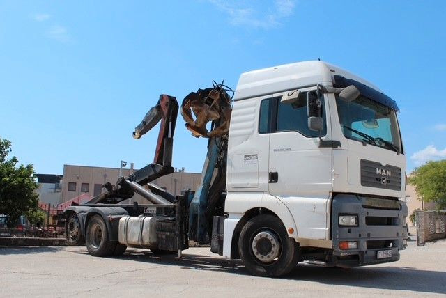 MAN TGA 26.360 FG   6x2 LL GERGEN Abroll + Penz Kran - Pacēlājs ar āķi, Kravas auto ar manipulatoru: foto 1 MAN TGA 26.360 FG   6x2 LL GERGEN Abroll + Penz Kran - Pacēlājs ar āķi, Kravas auto ar manipulatoru: foto 1